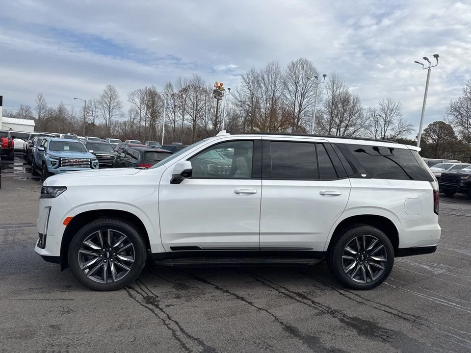 2023 Cadillac Escalade 5th Gen - Image 2 of 12