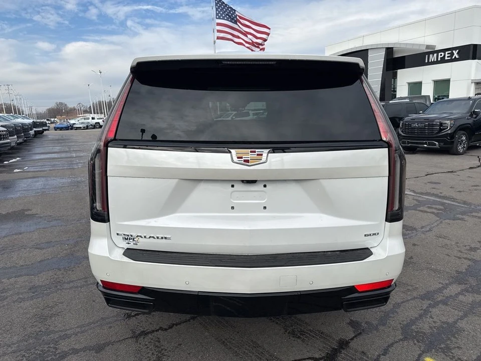 2023 Cadillac Escalade 5th Gen - Image 4 of 12