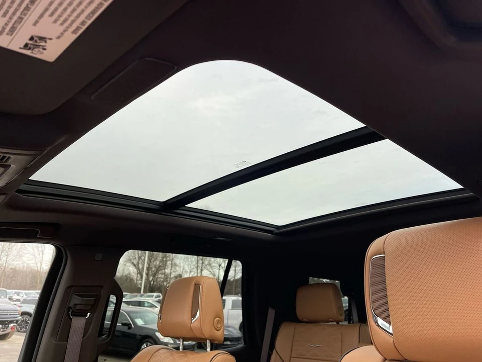 2023 Cadillac Escalade 5th Gen - Image 12 of 12