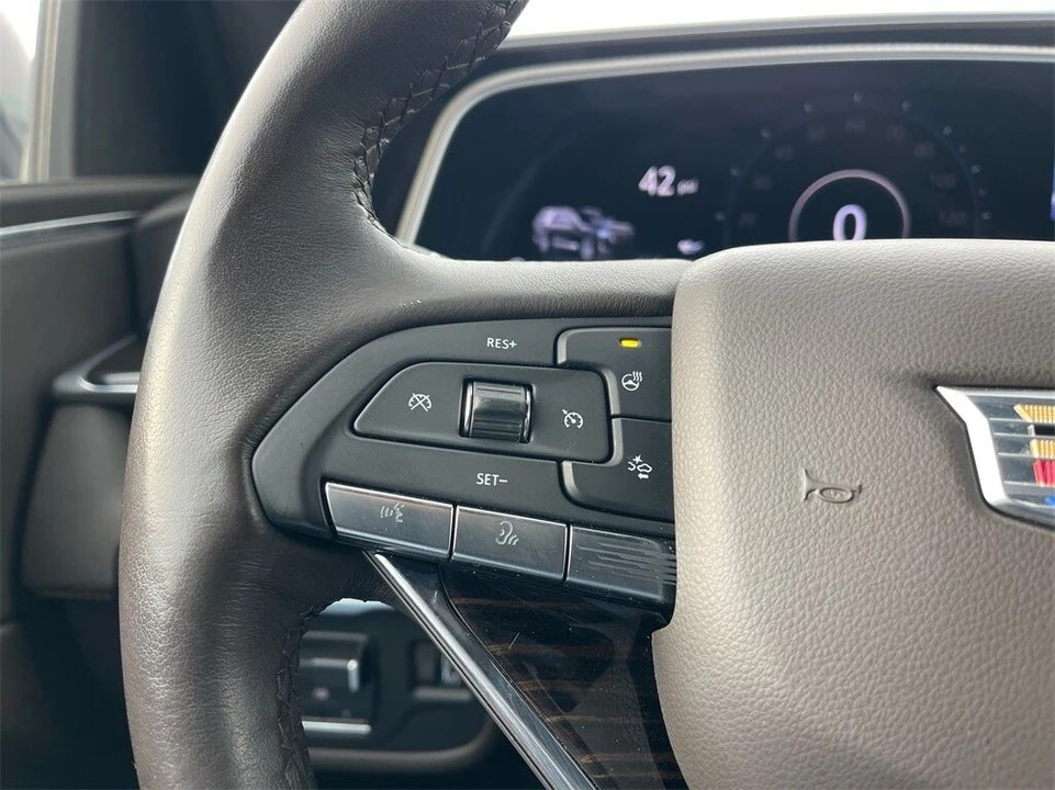 2023 Cadillac Escalade 5th Gen - Image 17 of 21