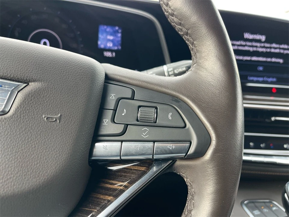 2023 Cadillac Escalade 5th Gen - Image 18 of 21