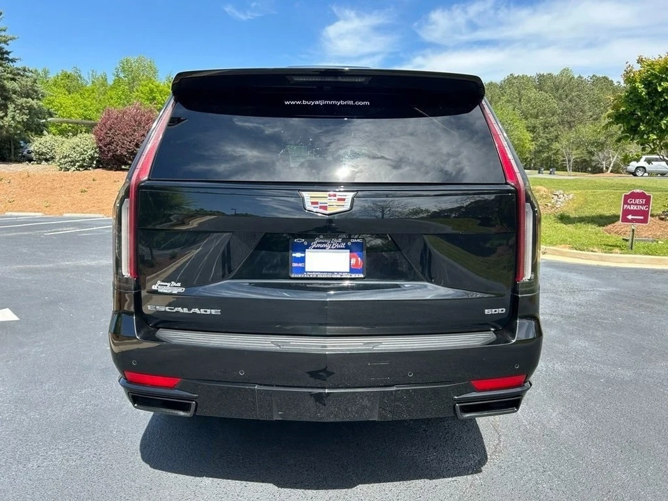 2023 Cadillac Escalade 5th Gen - Image 6 of 12