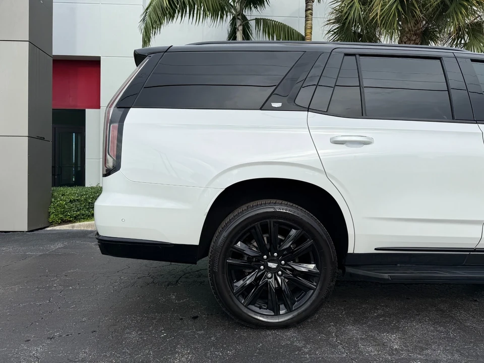 2023 Cadillac Escalade 5th Gen - Image 4 of 21