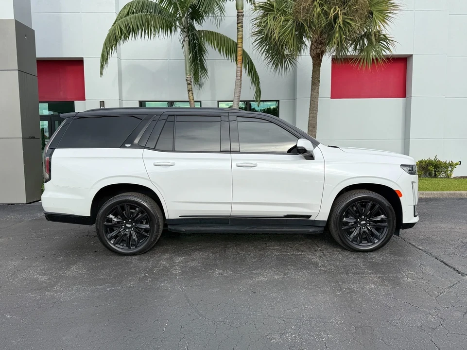 2023 Cadillac Escalade 5th Gen - Image 2 of 21
