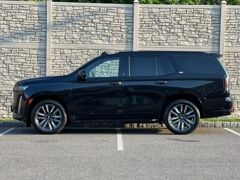 2023 Cadillac Escalade 5th Gen - Image 5 of 12