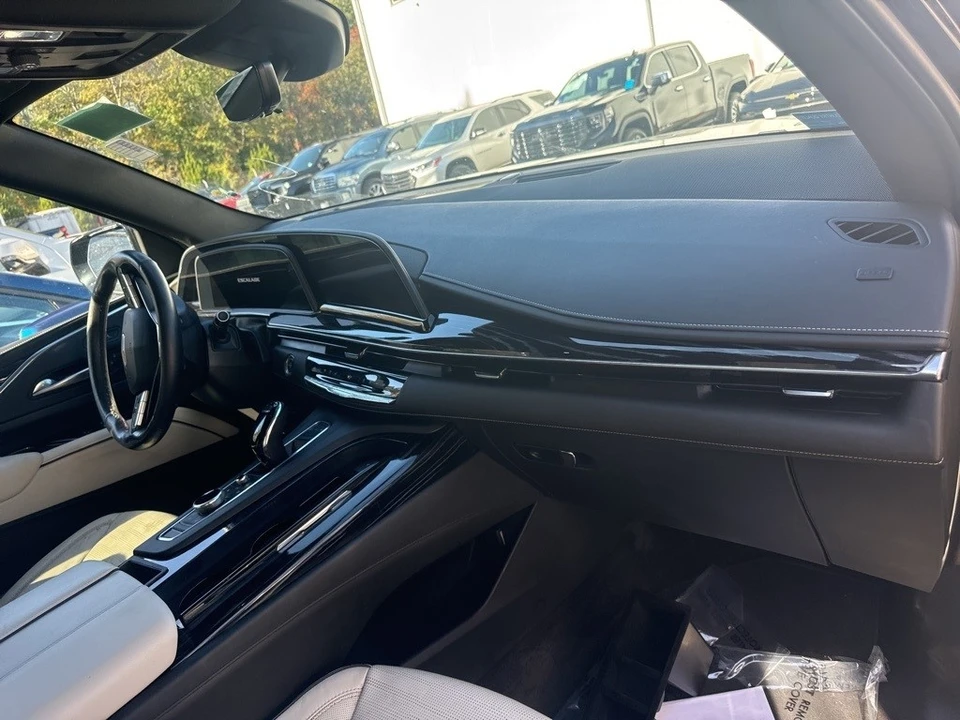 2023 Cadillac Escalade 5th Gen - Image 6 of 12