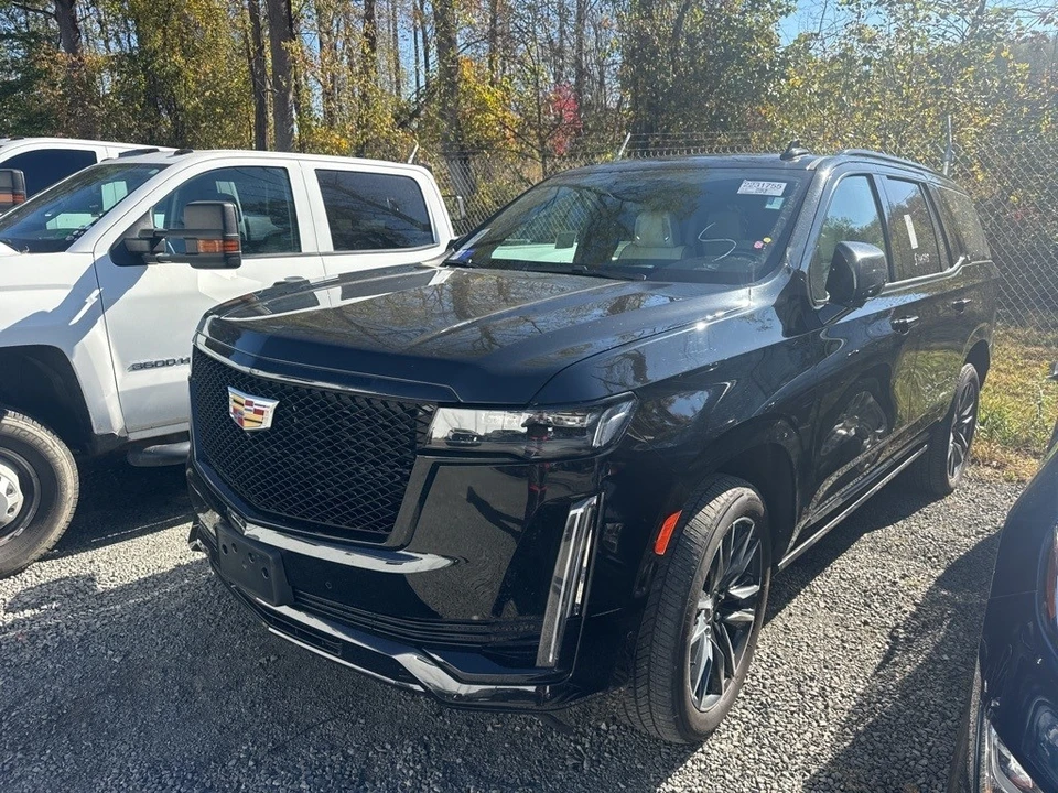 2023 Cadillac Escalade 5th Gen - Image 3 of 12