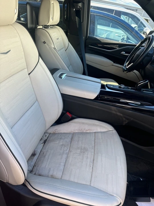 2023 Cadillac Escalade 5th Gen - Image 7 of 12