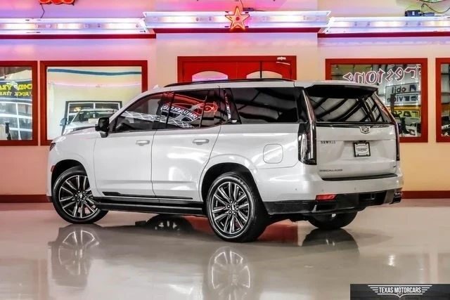 2023 Cadillac Escalade 5th Gen - Image 4 of 21