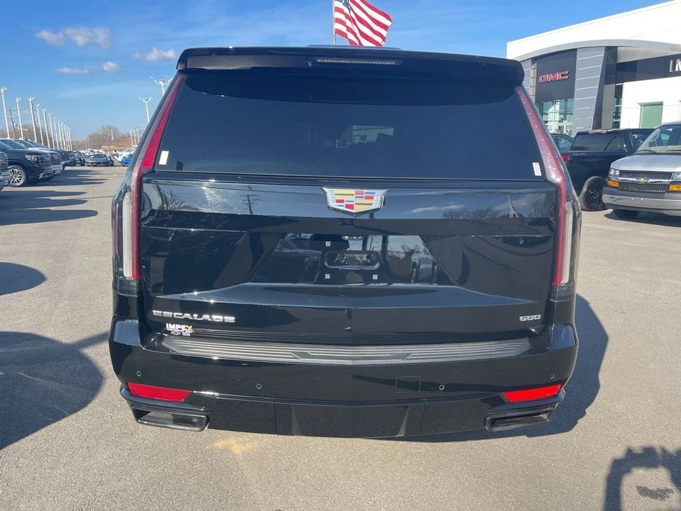 2023 Cadillac Escalade 5th Gen - Image 4 of 12