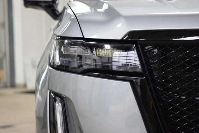 2023 Cadillac Escalade 5th Gen - Image 12 of 12