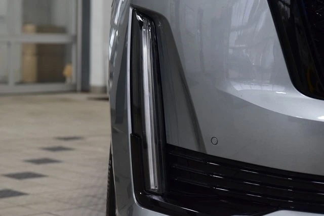 2023 Cadillac Escalade 5th Gen - Image 14 of 21