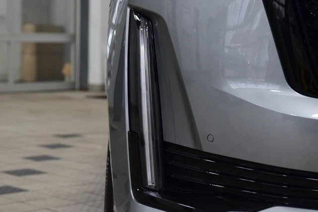 2023 Cadillac Escalade 5th Gen - Image 14 of 21