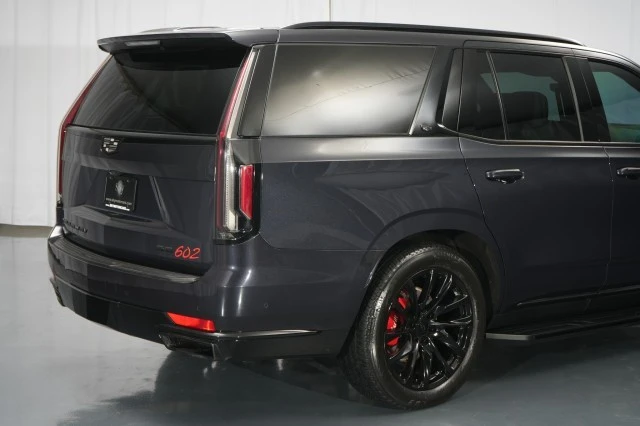 2023 Cadillac Escalade 5th Gen - Image 17 of 21