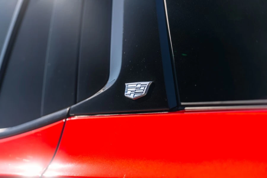 2023 Cadillac Escalade 5th Gen - Image 11 of 26