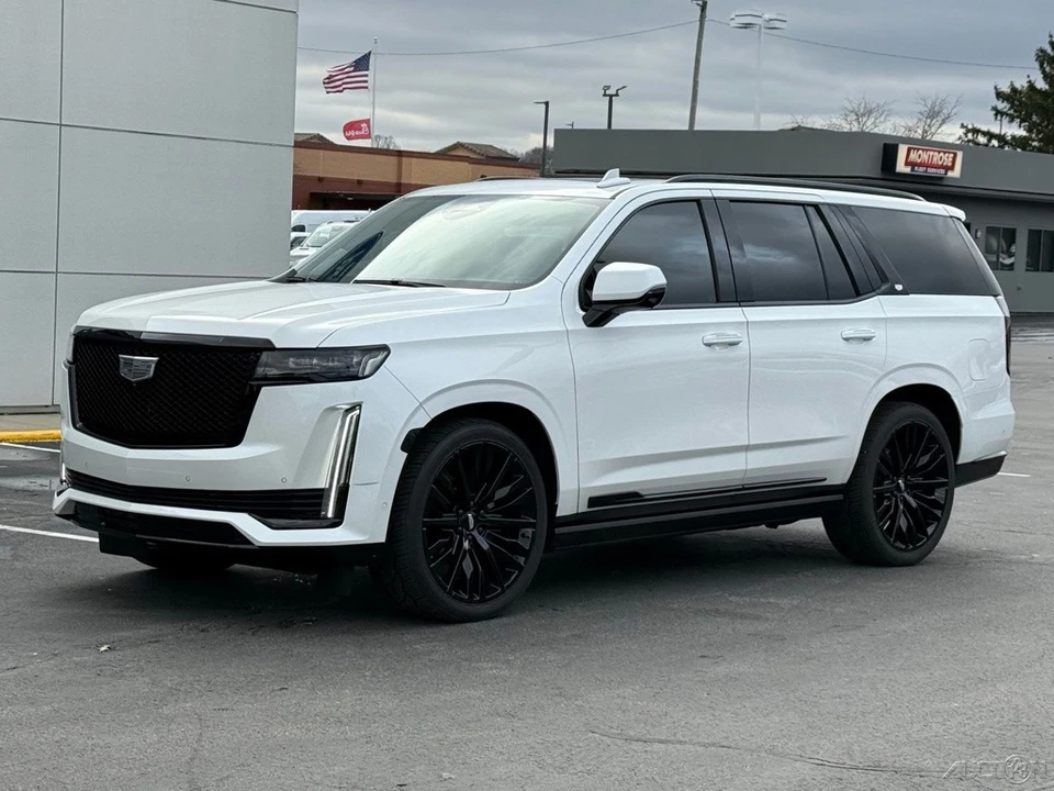 2023 Cadillac Escalade 5th Gen - Image 7 of 21