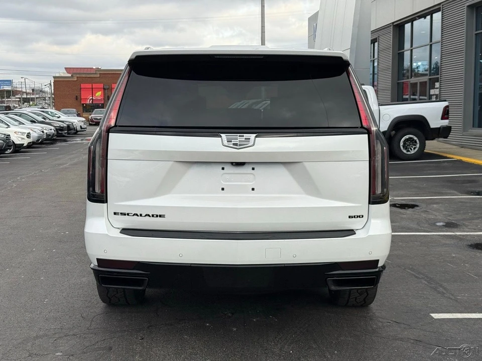2023 Cadillac Escalade 5th Gen - Image 4 of 12
