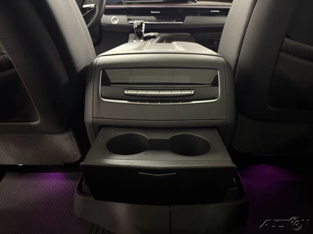 2023 Cadillac Escalade 5th Gen - Image 16 of 21