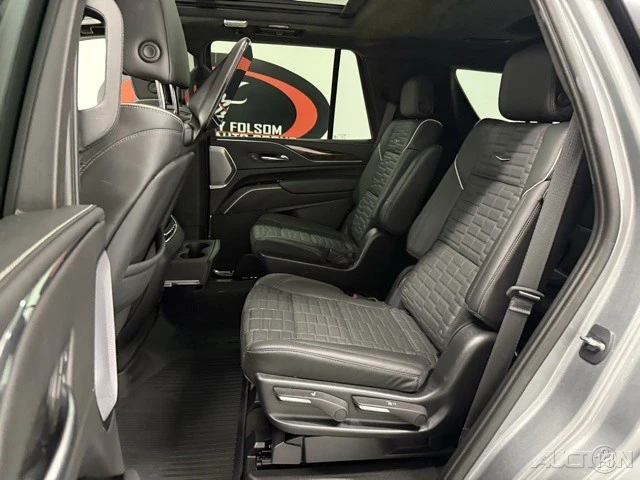 2023 Cadillac Escalade 5th Gen - Image 13 of 21