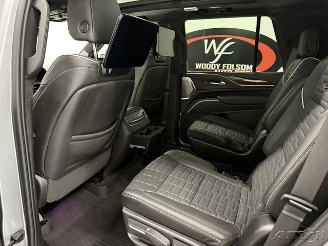 2023 Cadillac Escalade 5th Gen - Image 14 of 21