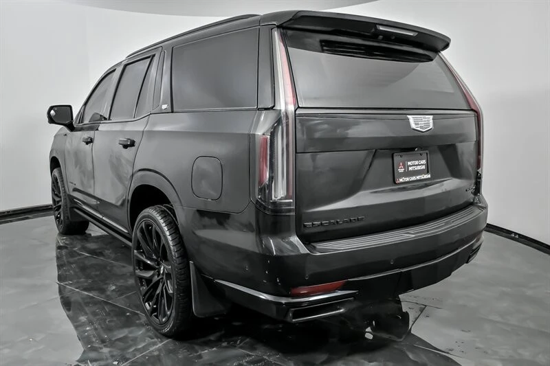 2023 Cadillac Escalade 5th Gen - Image 9 of 21