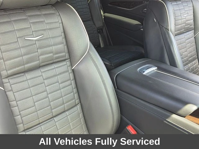 2023 Cadillac Escalade 5th Gen - Image 18 of 21