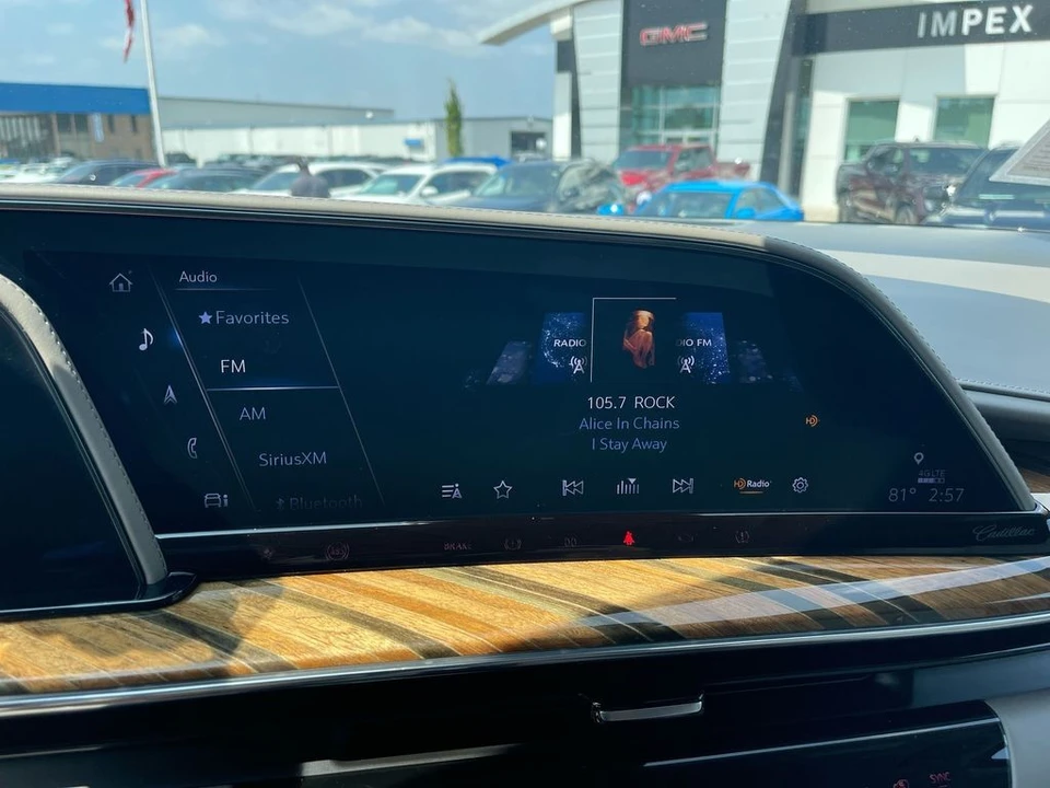 2023 Cadillac Escalade 5th Gen - Image 21 of 21