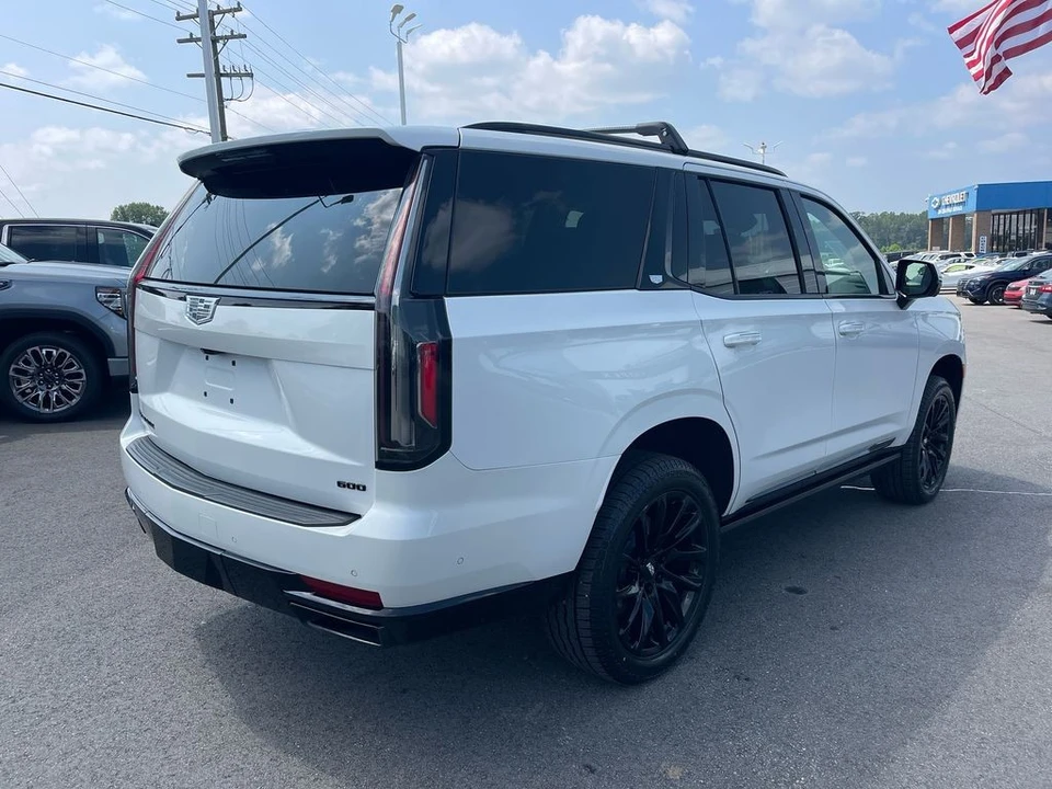 2023 Cadillac Escalade 5th Gen - Image 5 of 21