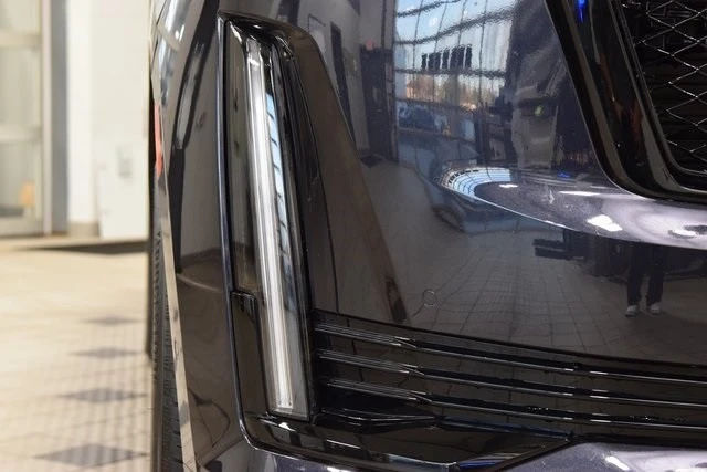 2023 Cadillac Escalade 5th Gen - Image 14 of 21