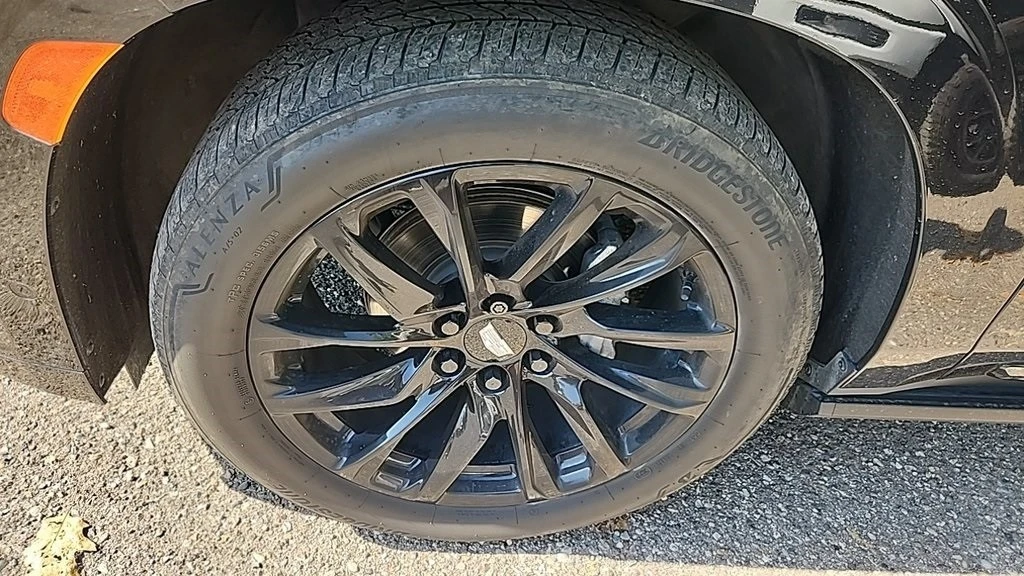 2023 Cadillac Escalade 5th Gen - Image 8 of 12