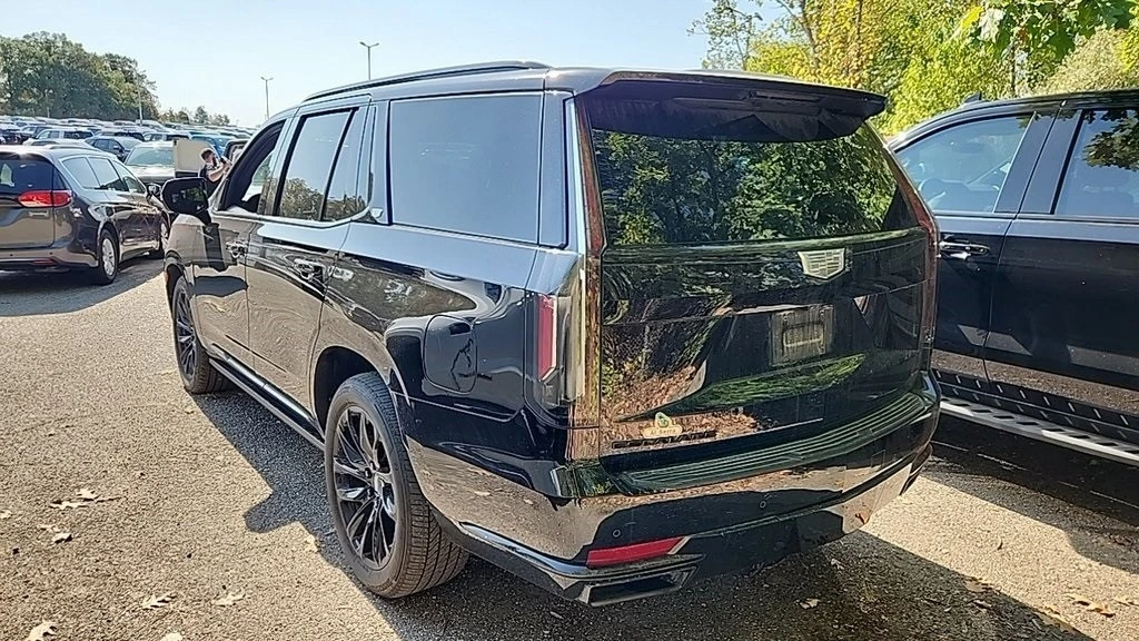 2023 Cadillac Escalade 5th Gen - Image 3 of 12