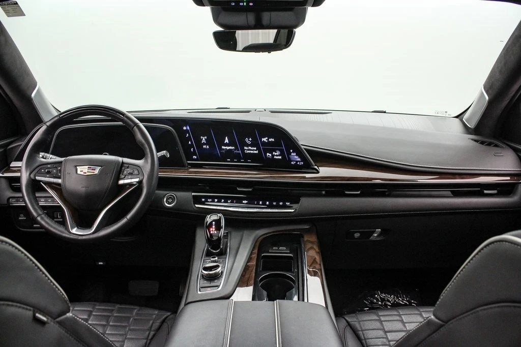 2023 Cadillac Escalade 5th Gen - Image 16 of 21