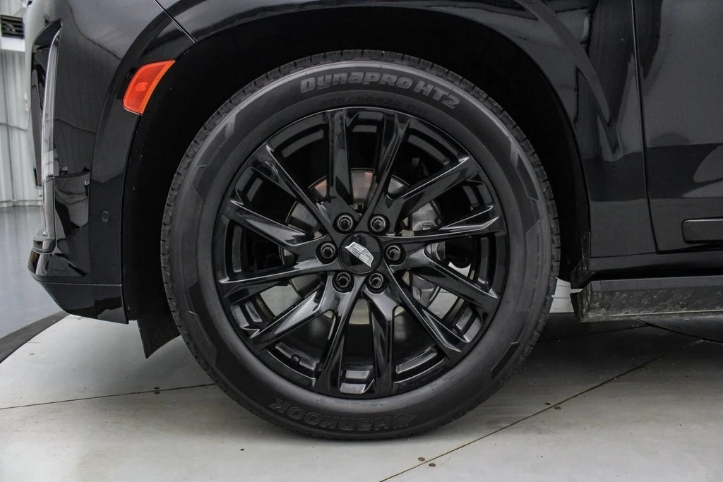 2023 Cadillac Escalade 5th Gen - Image 11 of 21