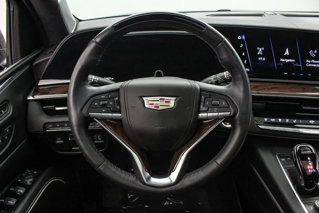 2023 Cadillac Escalade 5th Gen - Image 15 of 21