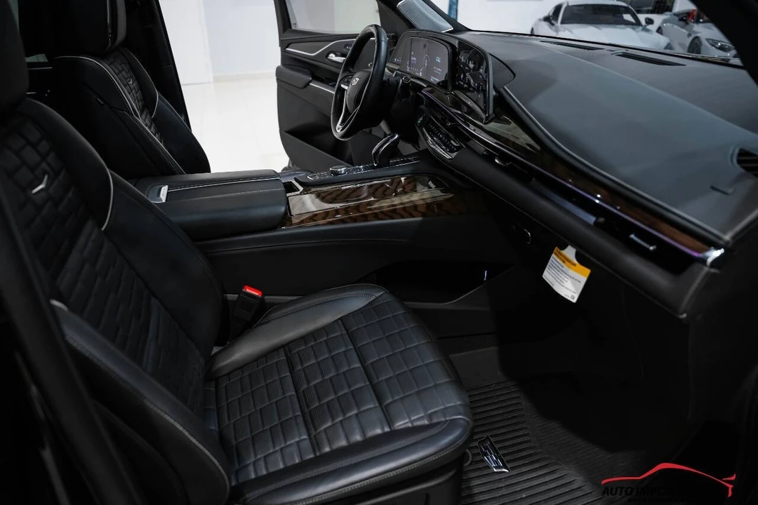 2023 Cadillac Escalade 5th Gen - Image 13 of 21
