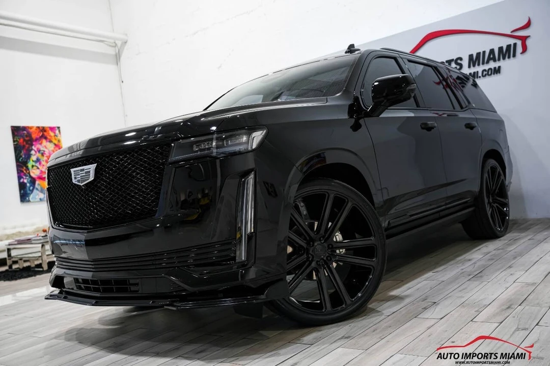 2023 Cadillac Escalade 5th Gen - Image 3 of 21