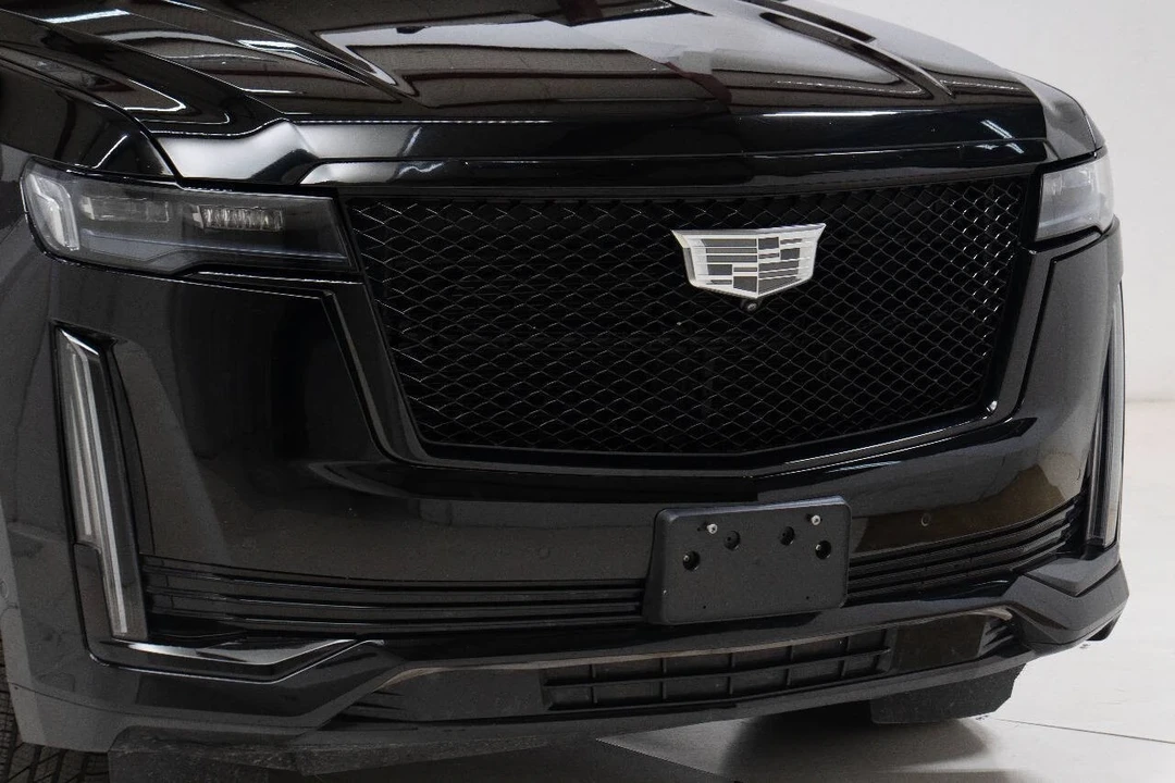 2023 Cadillac Escalade 5th Gen - Image 9 of 21