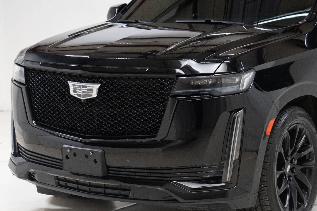 2023 Cadillac Escalade 5th Gen - Image 10 of 21