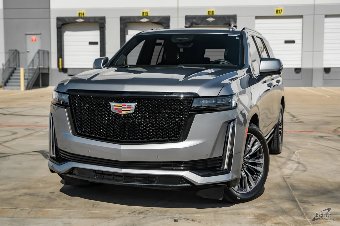 2023 Cadillac Escalade 5th Gen - Image 3 of 12