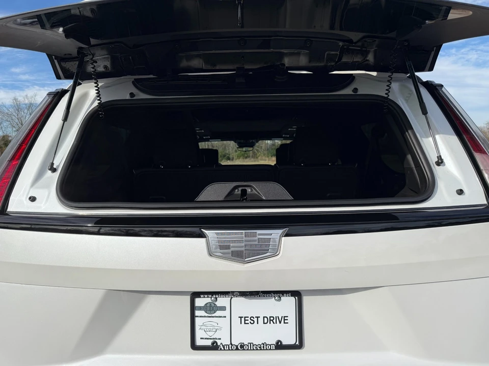 2023 Cadillac Escalade 5th Gen - Image 12 of 12