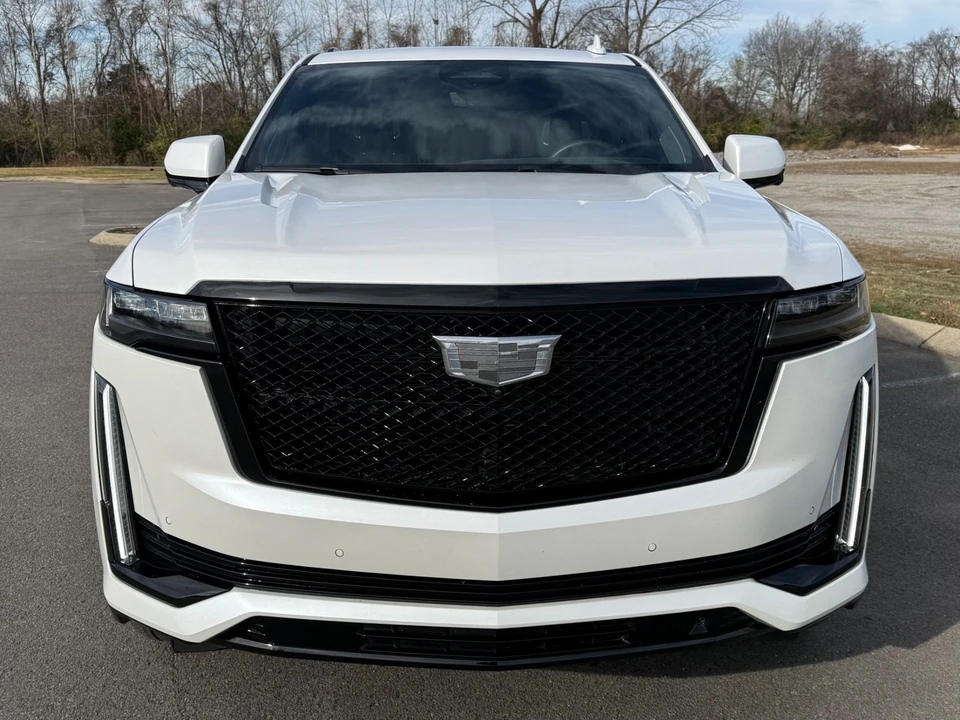 2023 Cadillac Escalade 5th Gen - Image 5 of 12