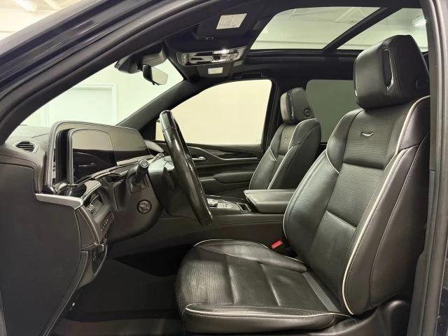 2023 Cadillac Escalade 5th Gen - Image 14 of 21