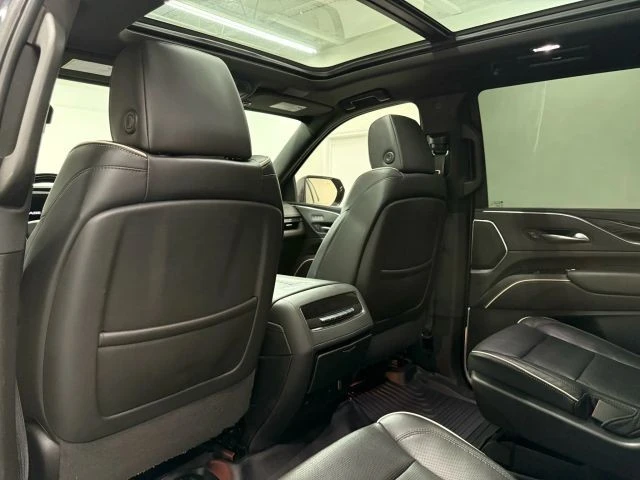 2023 Cadillac Escalade 5th Gen - Image 16 of 21