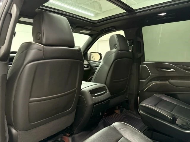 2023 Cadillac Escalade 5th Gen - Image 16 of 21