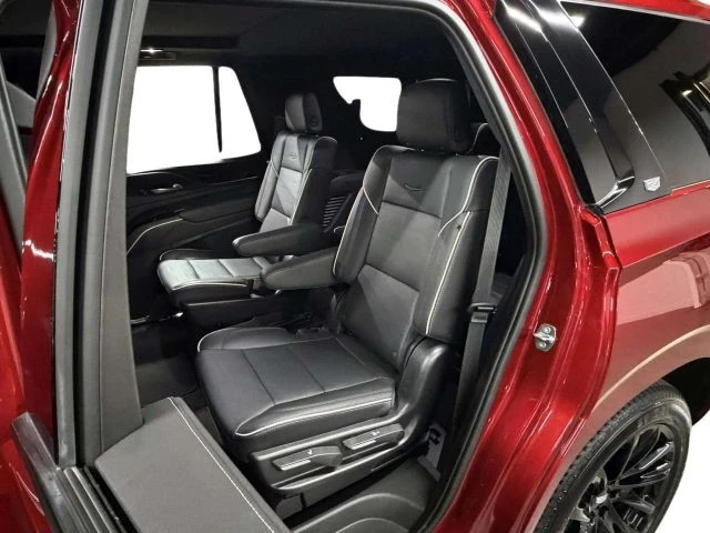 2023 Cadillac Escalade 5th Gen - Image 15 of 21