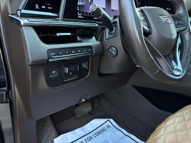 2023 Cadillac Escalade 5th Gen - Image 18 of 21