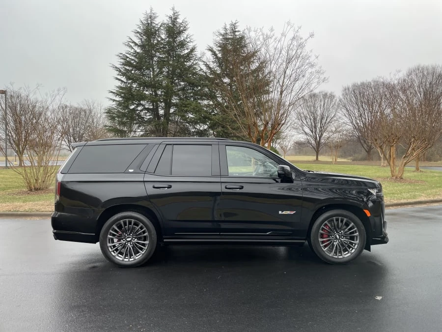 2023 Cadillac Escalade-V 5th Gen - Image 2 of 15