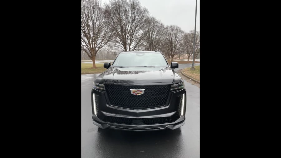 2023 Cadillac Escalade-V 5th Gen - Image 11 of 15