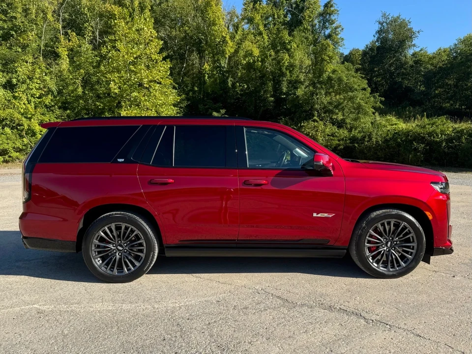 2023 Cadillac Escalade-V 5th Gen - Image 7 of 21