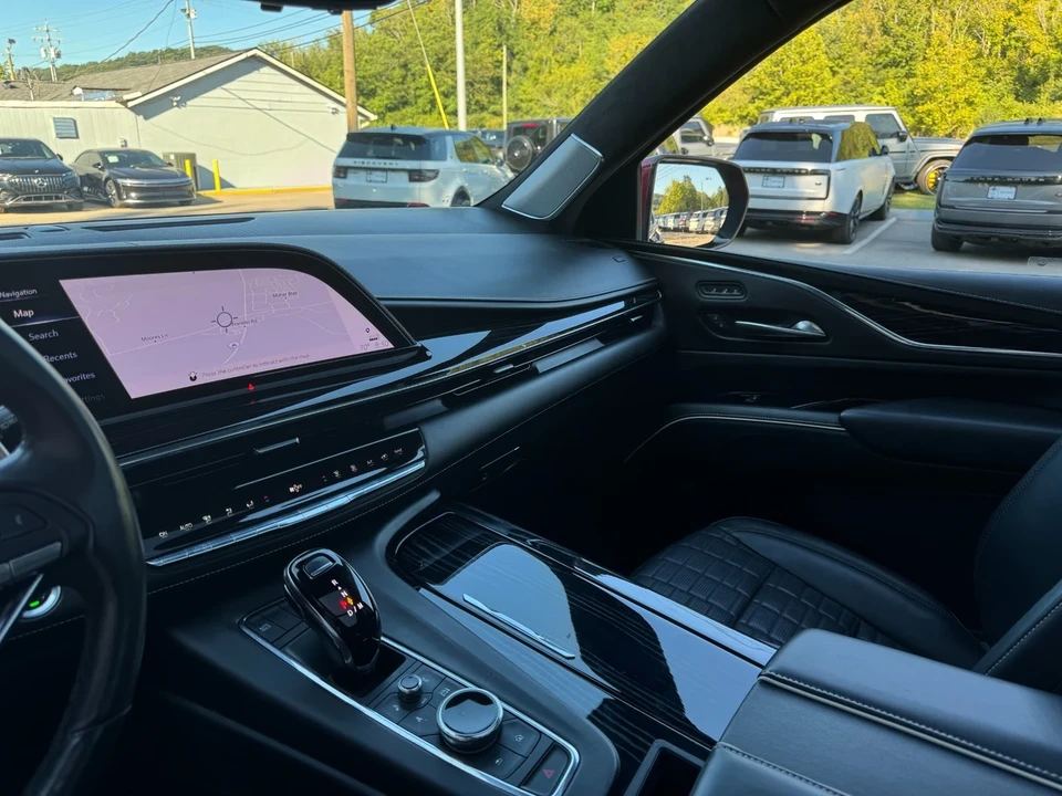 2023 Cadillac Escalade-V 5th Gen - Image 20 of 21
